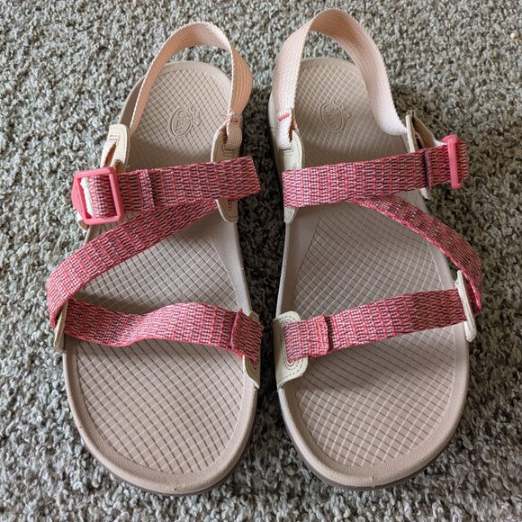 Chaco Lowdown Sandal Meadow Blossom - Picture 1 of 5